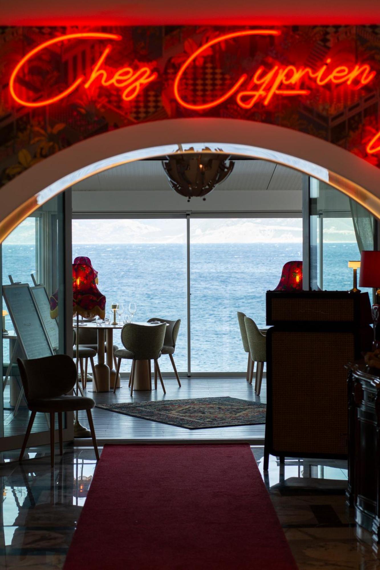 La Pietra Restaurant &